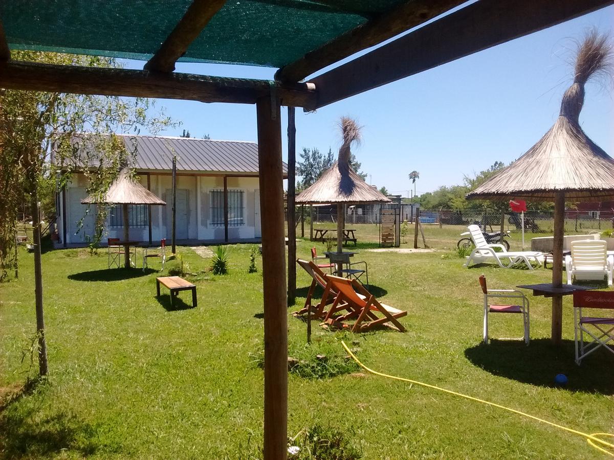 Aitue Bungalows Gualeguaychú Buitenkant foto