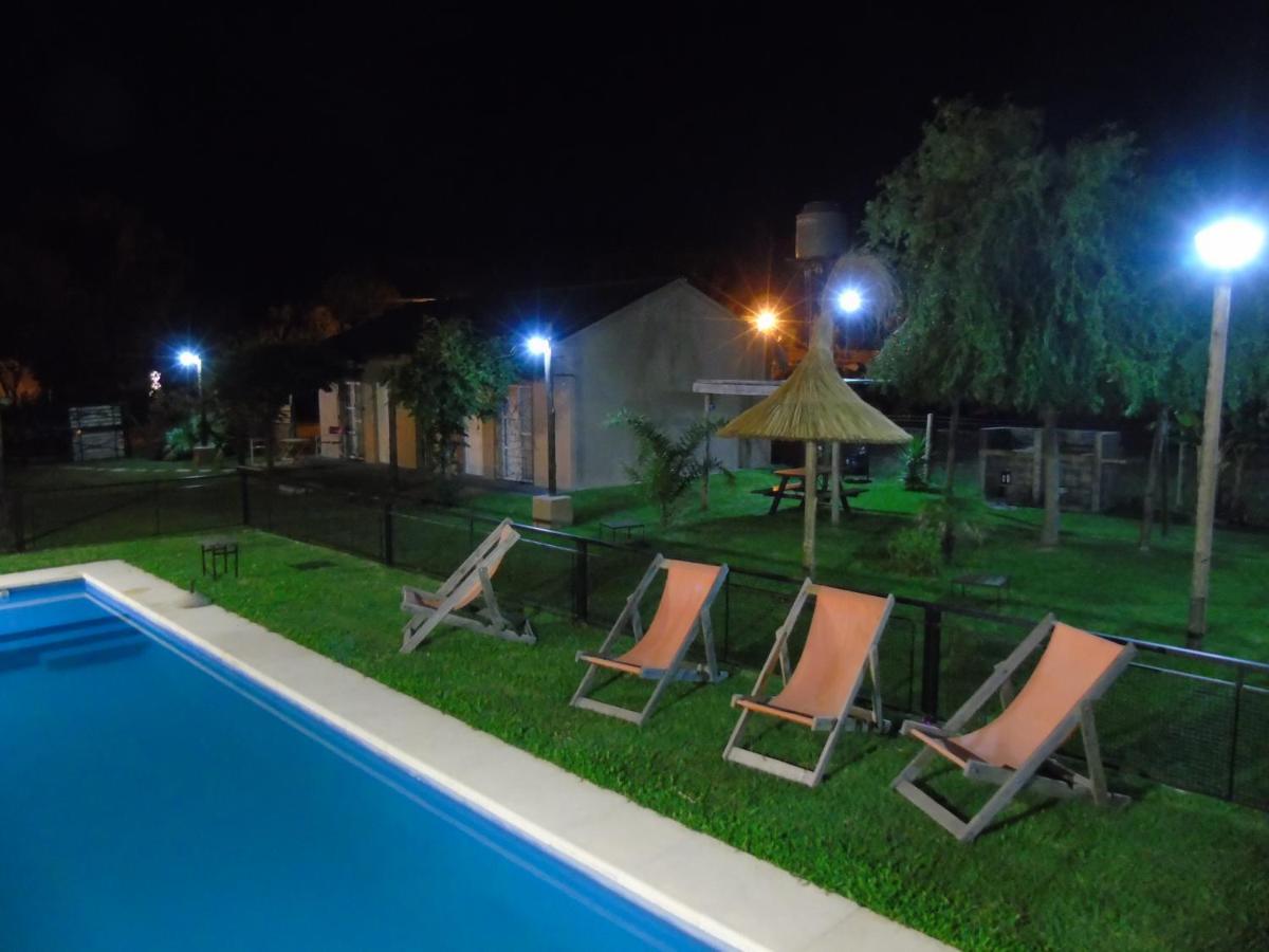 Aitue Bungalows Gualeguaychú Buitenkant foto